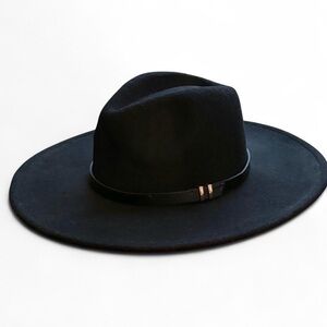 House of Harlow 1960 100% Wool Black Felt Fedora Hat One Size NWT